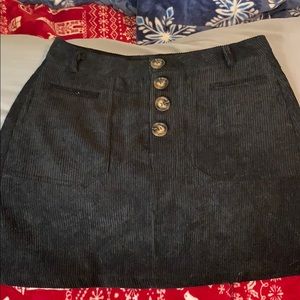NWOT button up skirt